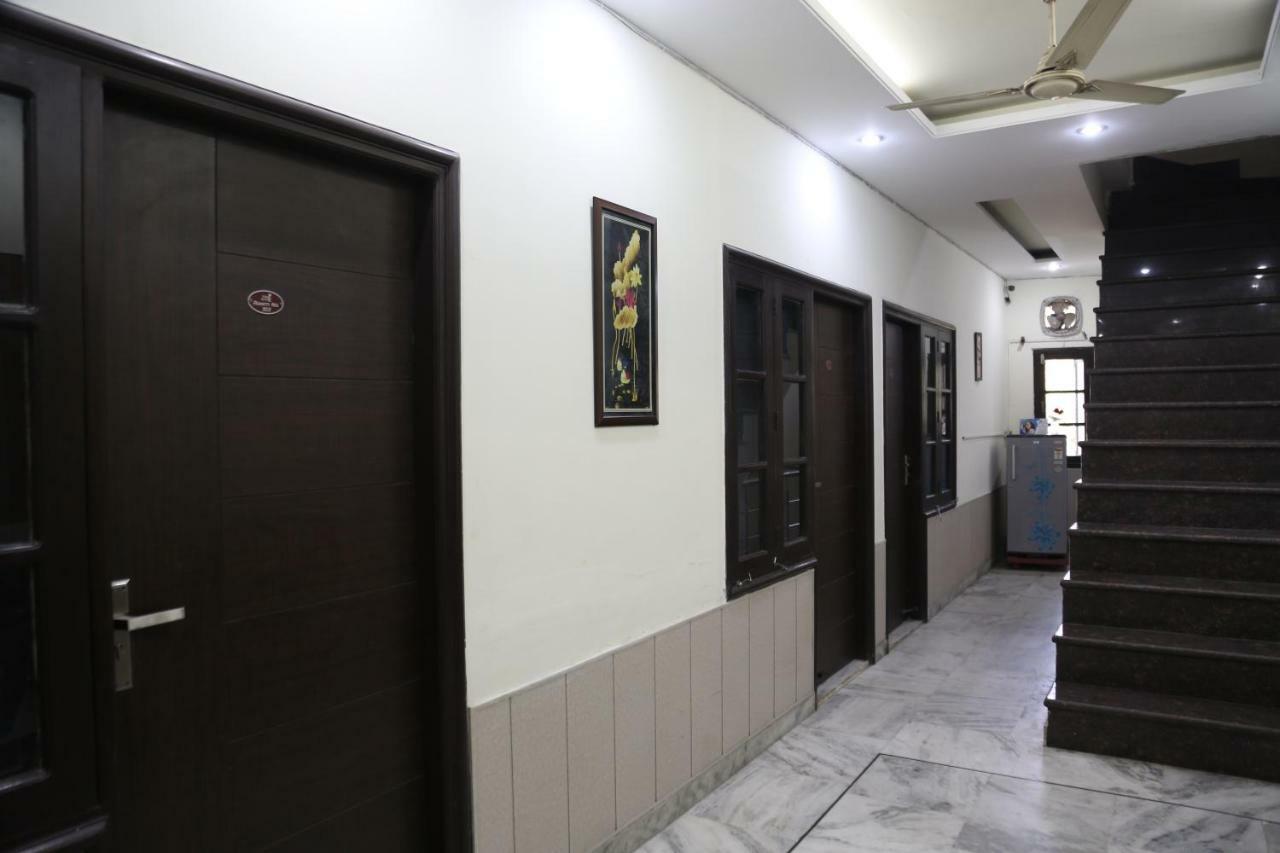 Time Square Guest House Jalandhar Dış mekan fotoğraf