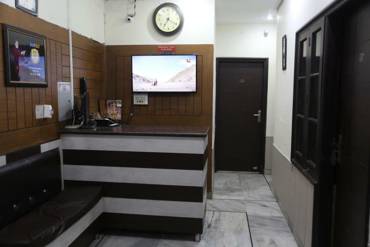 Time Square Guest House Jalandhar Dış mekan fotoğraf