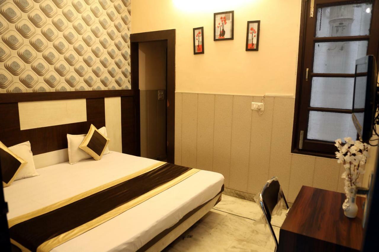 Time Square Guest House Jalandhar Dış mekan fotoğraf